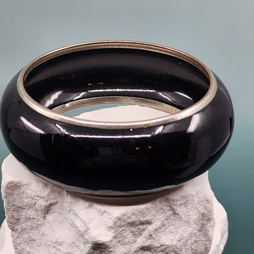 Black Enamel Look Silver Tone Wide Bangle Bracelet Glossy Statement Jewelry
